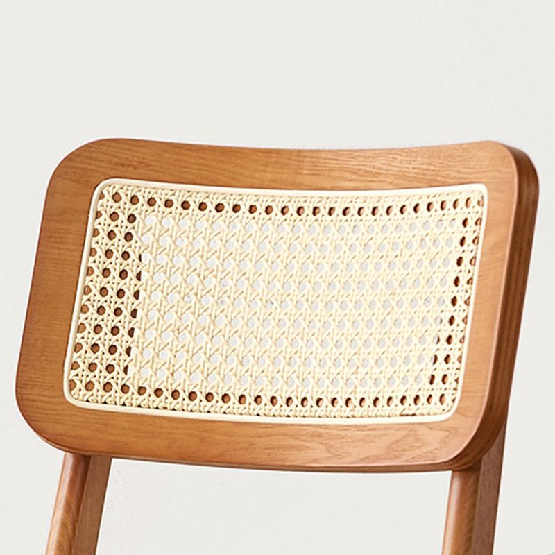 Contemporary Wood Bar and Counter Stool Rattan Low Back Stool with 4 Legs