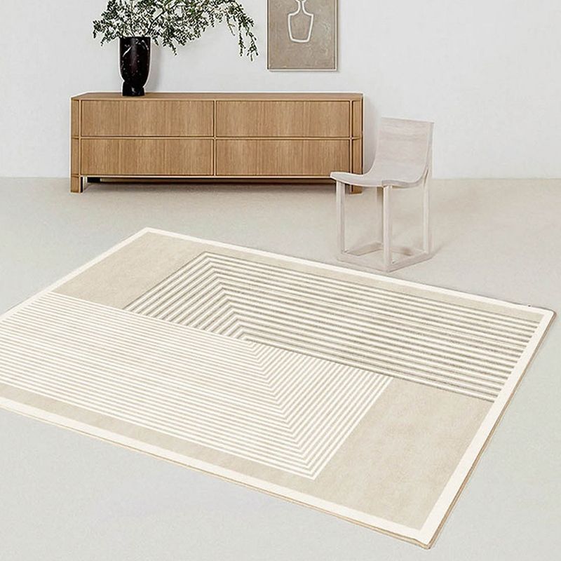 Causal Line Carpet Polyester Beige Carpet Tear Resistant Carpet for Living Room