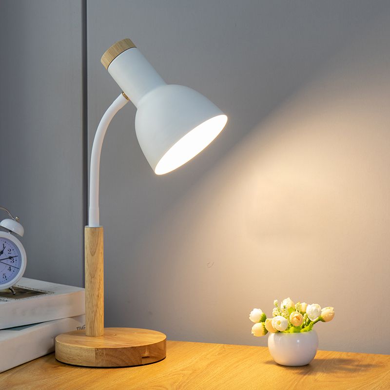 Lampada da tavolo a cono leggero regolabile 1 lampada da tavolo in metallo contemporaneo