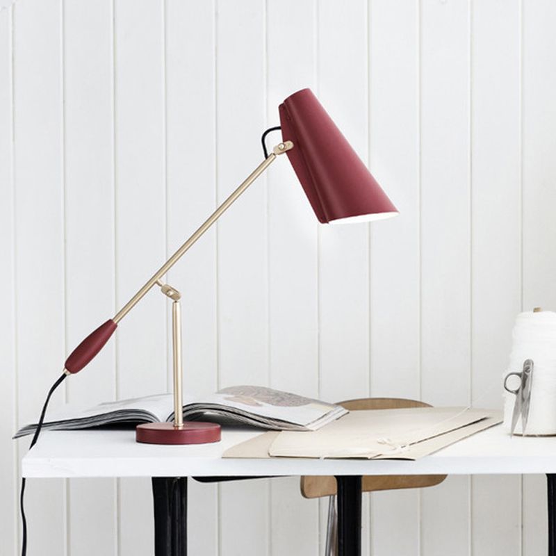 1-Light Geometric Night Table Lamp Modern Style Metal Table Lamp