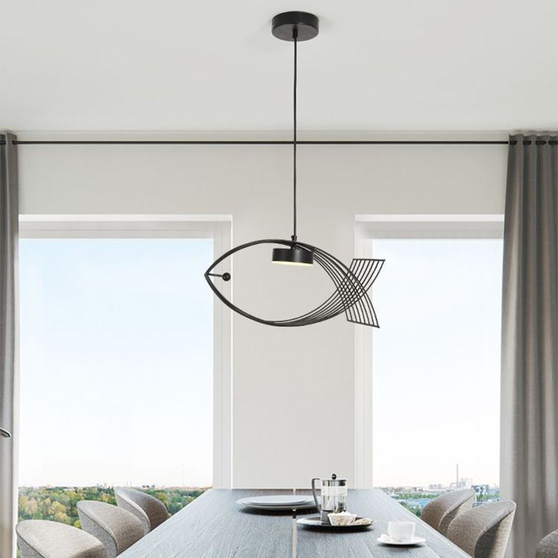 Forme de poisson en une lumière Lumière Light Atest de suspension LED moderne Éclairage d'éclairage pour la cuisine