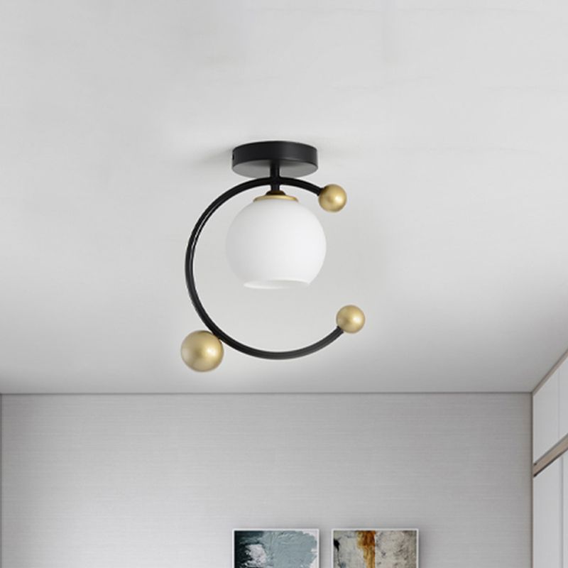 Sphère en verre blanc semi-encastré moderniste 1 lumière noir semi-encastré avec anneau en fer, 10"/12" de large