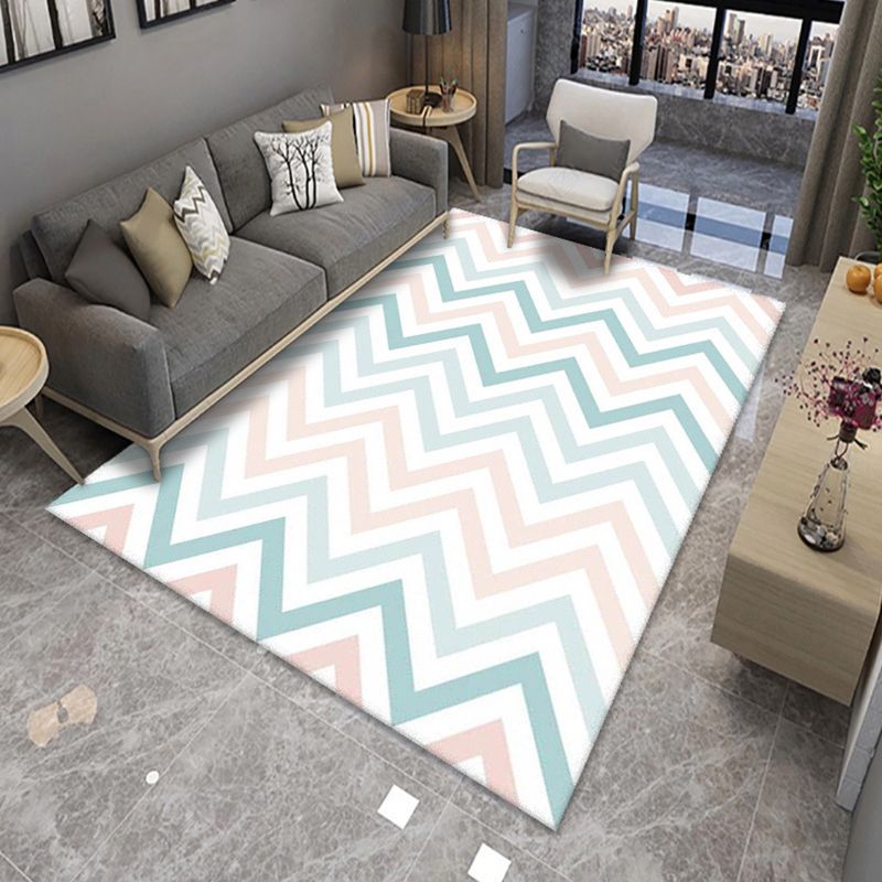 Contemporary Living Room Rug Multicolor Geo Printed Area Rug Polyster Pet Friendly Easy Care Carpet