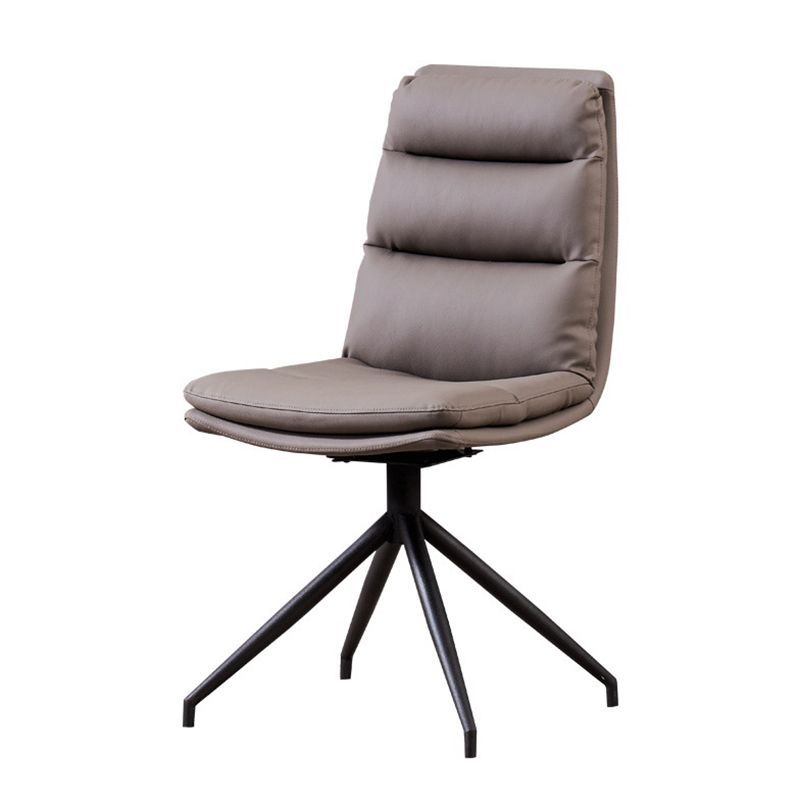 Moderne Leder -Armless Essstuhl gepolsterte Seitenstühle mit Metallbeinen