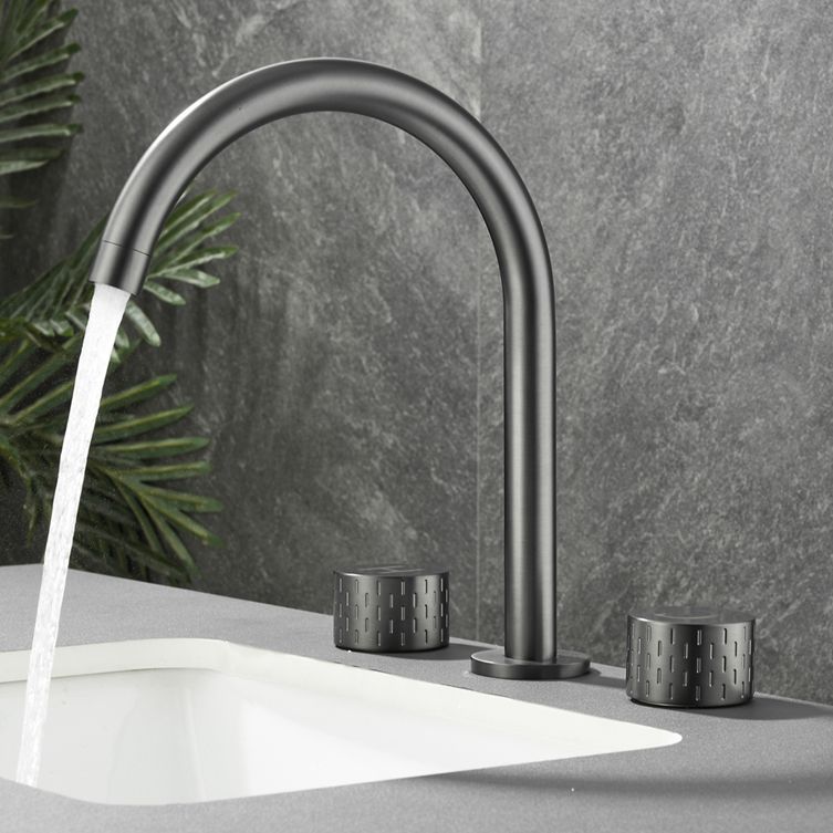 Modern Bathroom Faucet Two Handle Temperature Control Bathtub Faucet