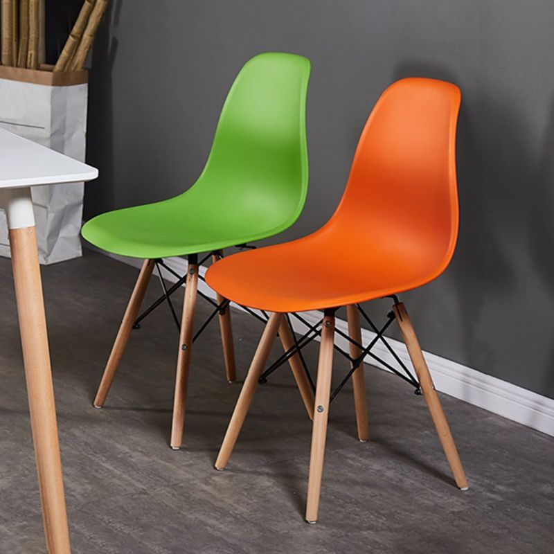 Silla lateral de comedor de cocina escandinava de madera sillón sólido