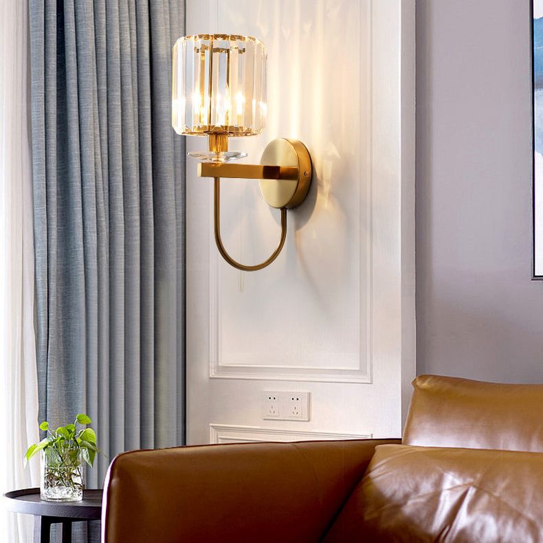 Geometric Wall Lighting Modern Crystal 1 Light Wall Sconces in Gold