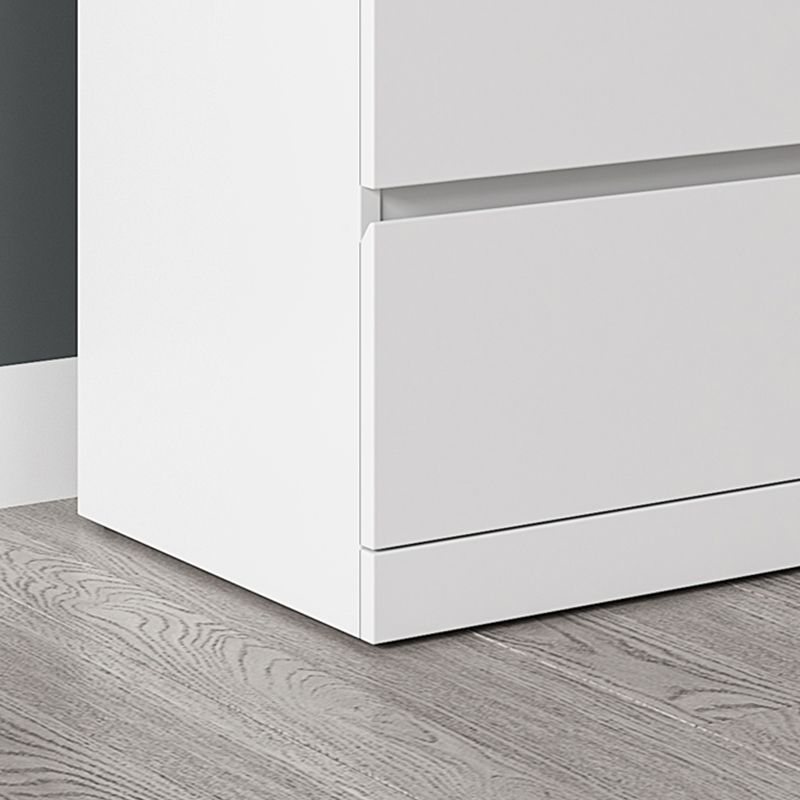Contemporary Wood Accent Chest with 4/5 Drawers Rectangle Standard Chest