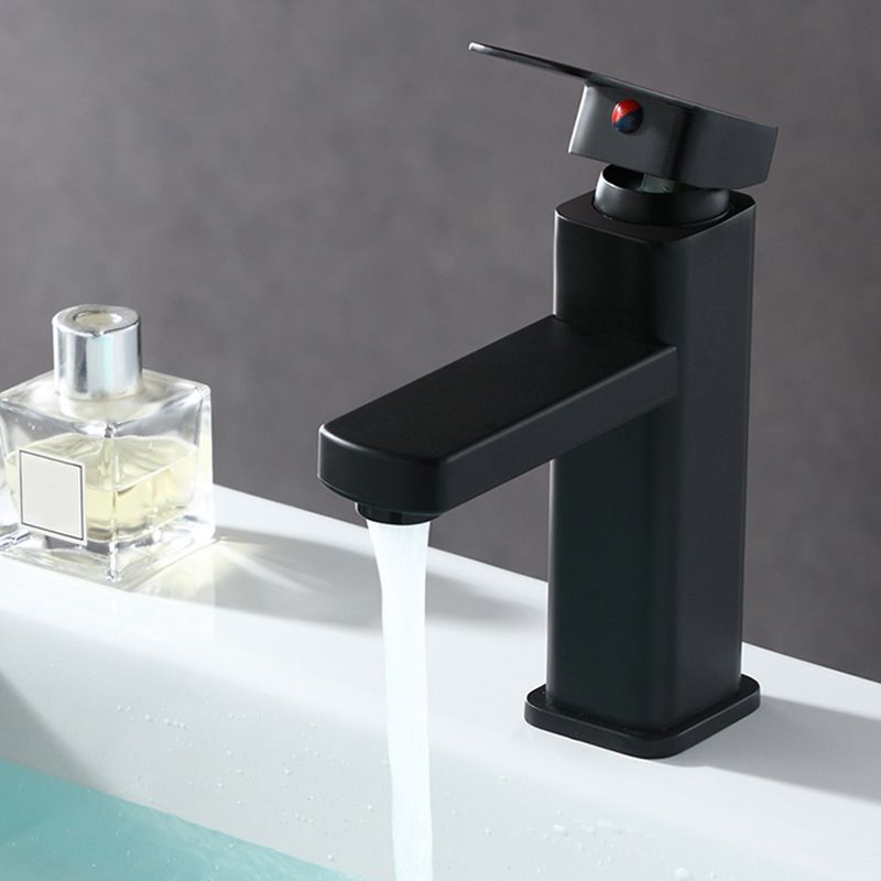 Vessel Sink Bathroom Faucet Lever Handle Low Arc Vessel Faucet