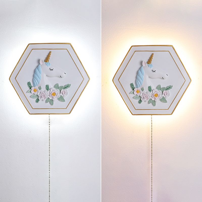 Modern Style Hexagonal Shape Wall Sconce Metal 1 Light Wall Lighting for Bedroom