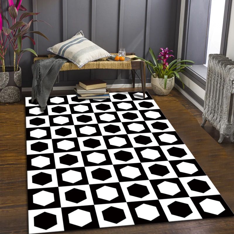 Alfombra de estampado de estampado de estampado de rejilla de poliéster de poliéster negro para sala de estar para sala de estar