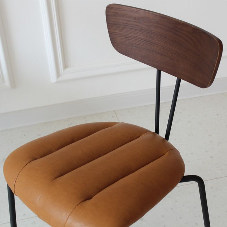 Chaise latérale de finition mate en métal de style industriel, chaise latérale à dossier ouvert pour salle à manger