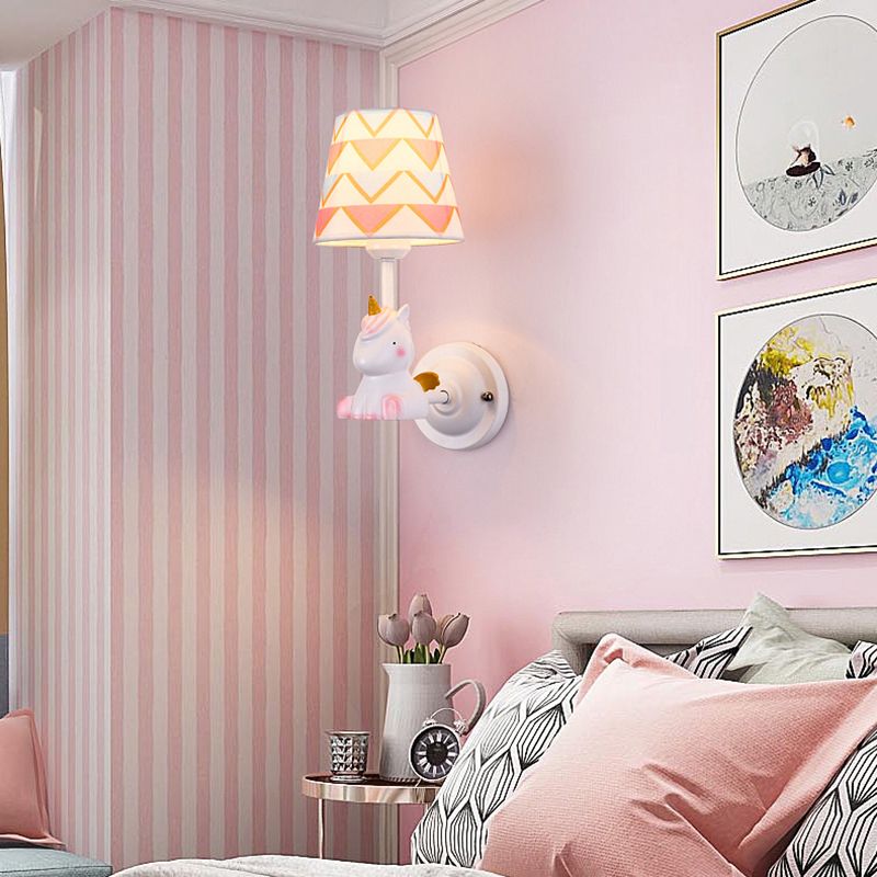 Nordic Style Wall Light Fabric Shade Wall Lamp for Children's Room (Included Doll)
