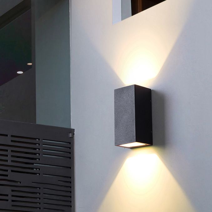 Minimalismo in alluminio esterno Sconcetto a 2 luci a 2 luci a parete montata