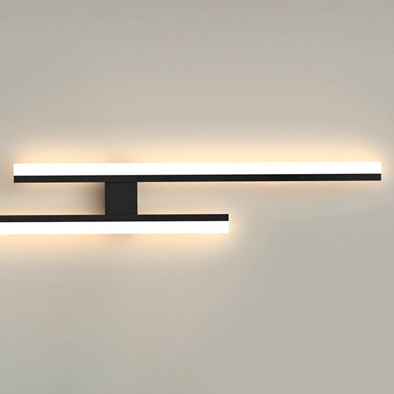 Linear Shape Metal Wall Light Modern Style 2 Lights Wall Mount Light Fixture in Black