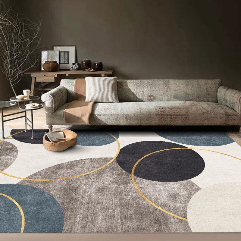 Brown Modern Rug Polyester Graphic Indoor Rug Stain Resistant Rug for Living Room