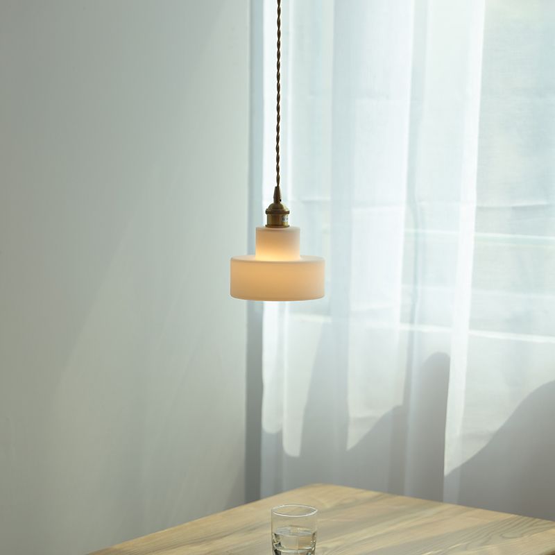 Luce a pendolo in vetro bianco Luce appennata a sospensione per guardaroba