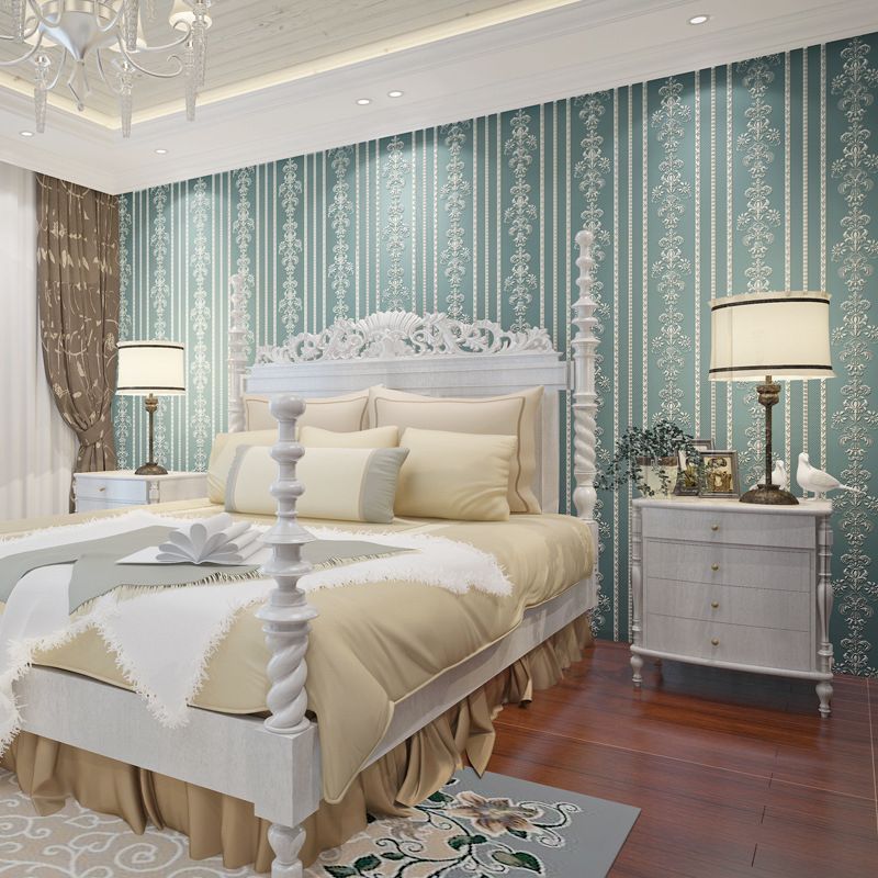 Embossed Waterproof Wallpaper Antique Medallion Patterned Wall Covering for Home