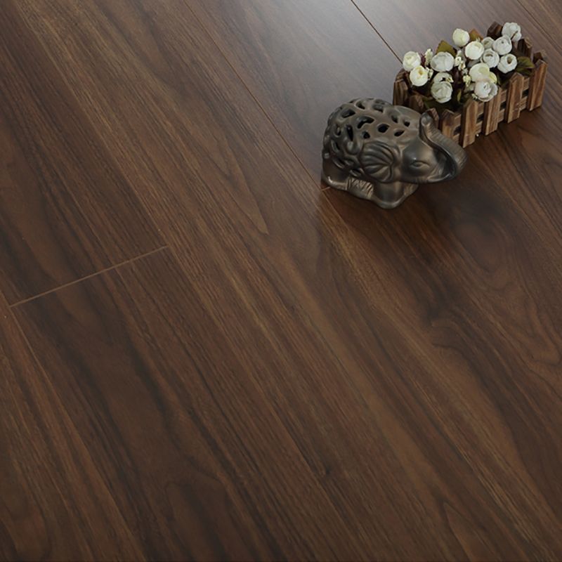 Brown Wood Laminate Flooring Scratch Resistance Matte Laminate Plank Flooring