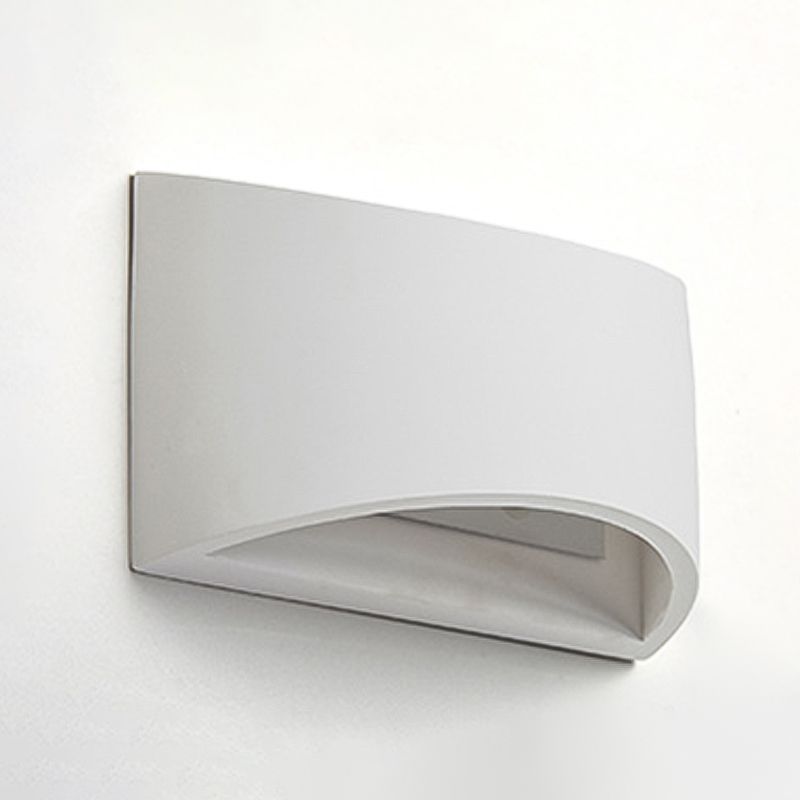 Geometrische Form Metallwandbeleuchtung moderner Stil 2 Leuchten Wandmontage Beleuchtung in Weiß