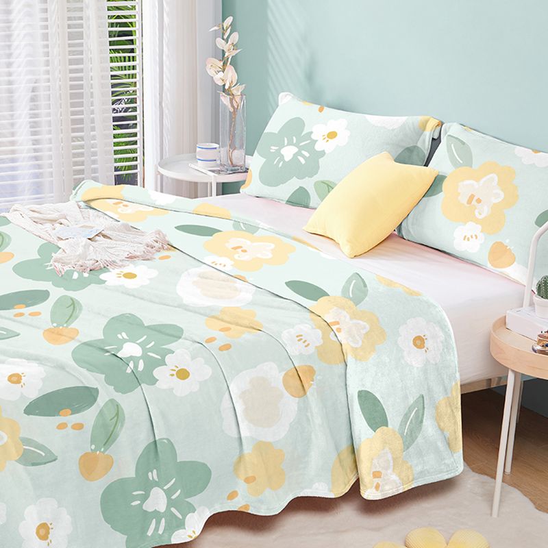 Elegant Bed Sheet Floral Patterned Wrinkle-Free Fade Resistant Flannel Bed Sheet