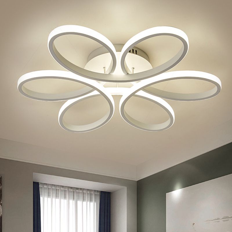 Blooming Flower Hotel-Deckenleuchte, modernistische LED-Halbeinbauleuchte aus Metall in warmem/weißem Licht, 23"/29" breit