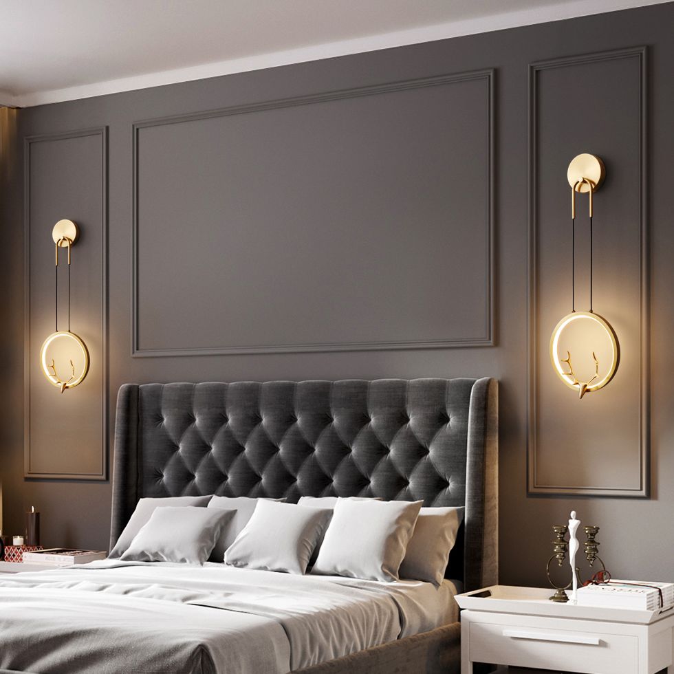1-Licht Metall zeitgenössische Wandleuchte Antlers Schaftlampe für Schlafzimmer