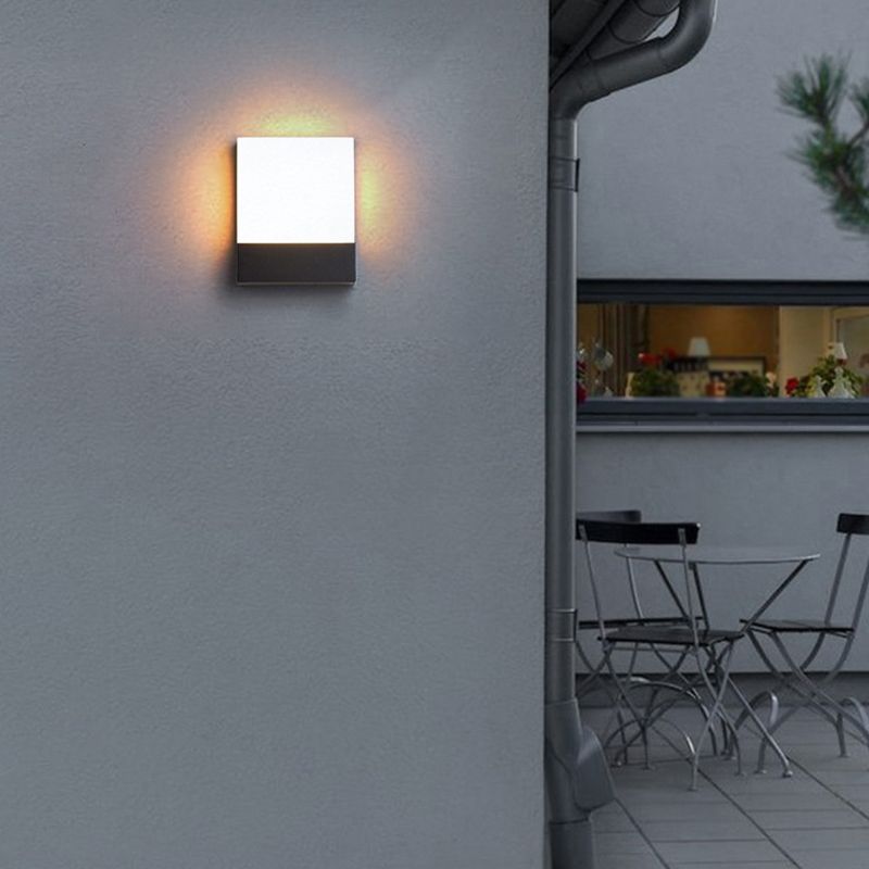 Square LED Wall Lamp Modern Black Wall Mount Lamp with Acrylic Shade for Garden