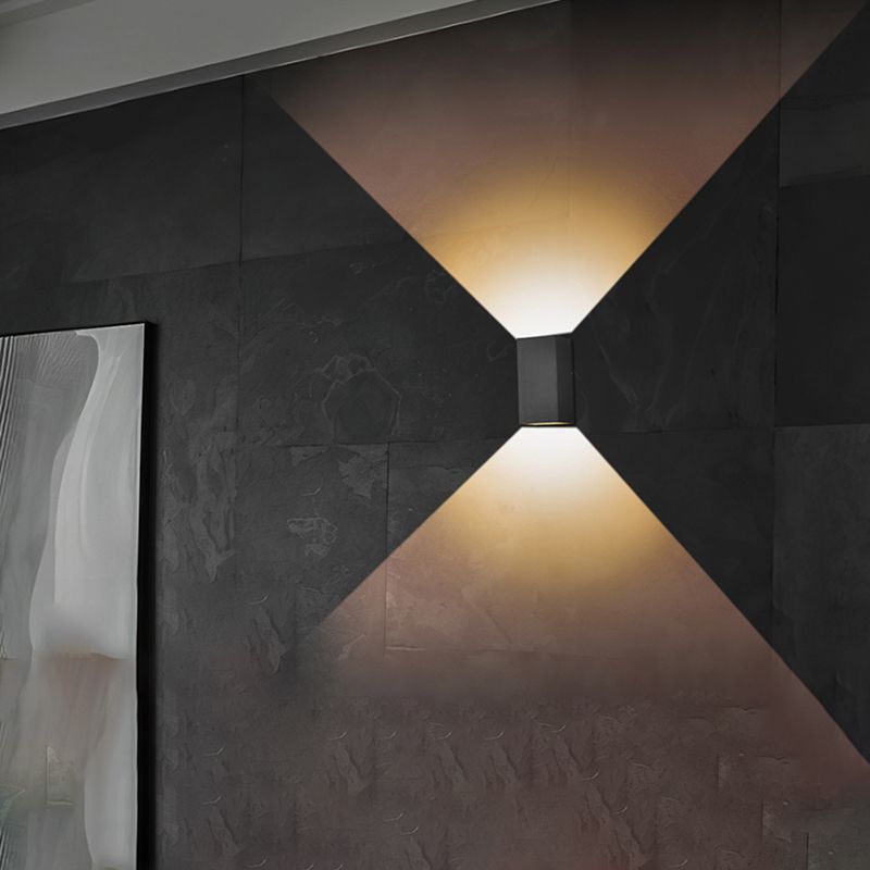 Mur de l'aluminium moderne clair cuboïde 2 lumières Walleur mural en noir pour l'extérieur