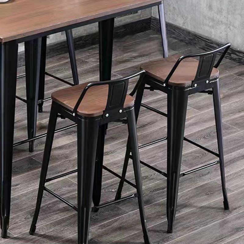 Taburete de bar industrial con respaldo, taburete de bar de metal y cuero con patas de hierro