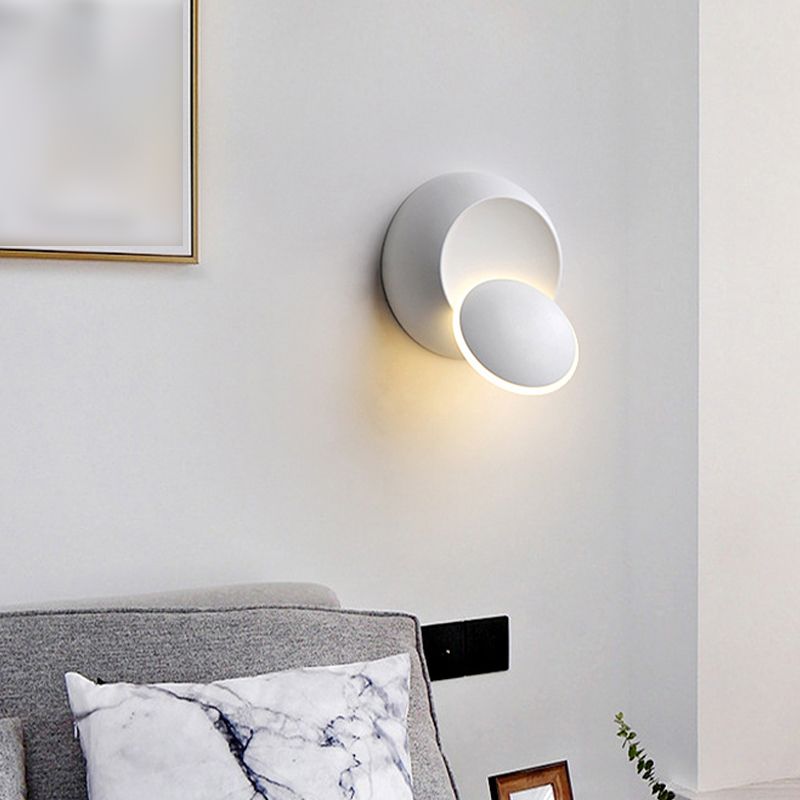 Modern Metal Wall Light Round Rotatable 6" Wide LED Wall Sconce for Living Room