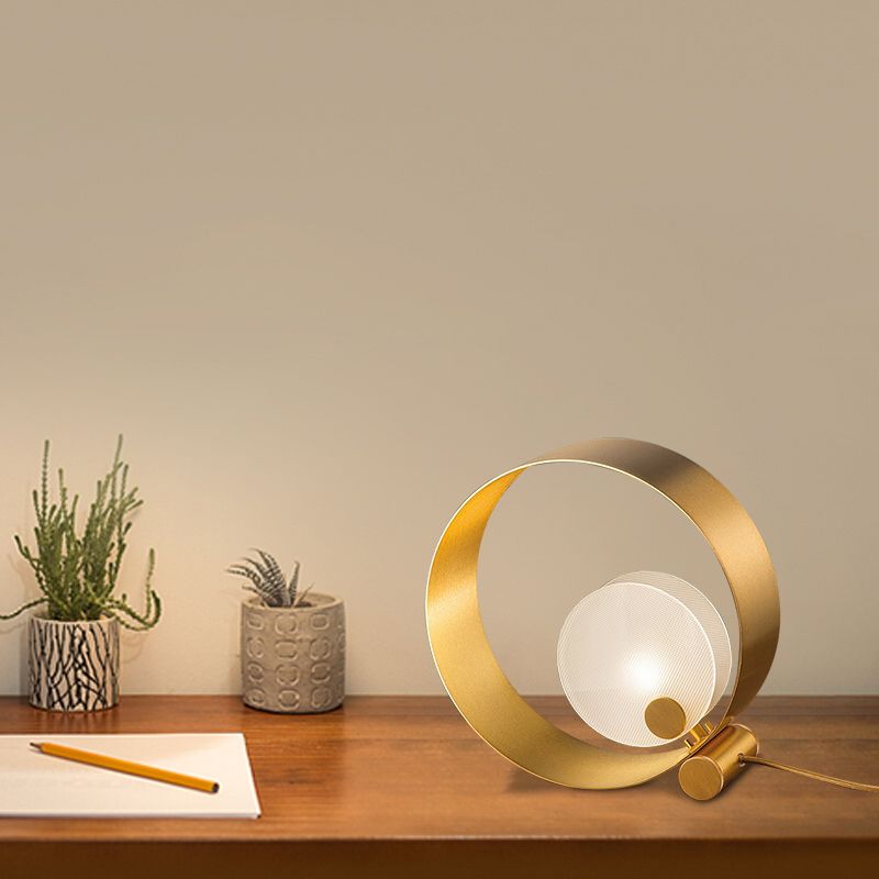 Lámpara de mesita de noche minimalista Metal de 1 luces de la sala de estar de la sala de estar de la sala de estar en oro