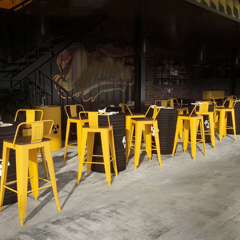 Industriële gele tegenkrukken Iron houten bar bristol krukken met lage rug