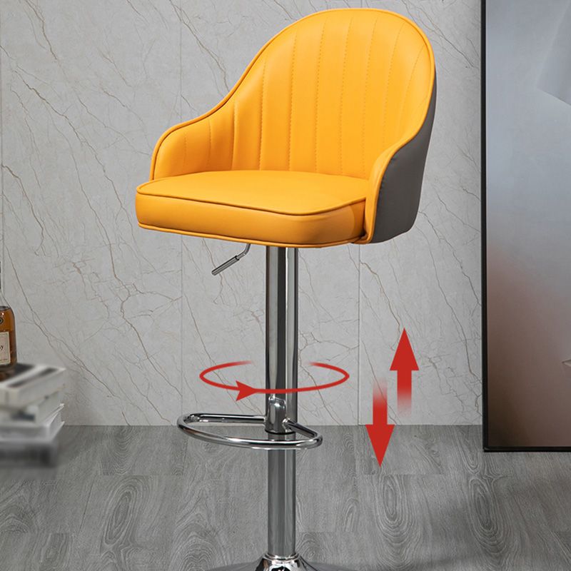 Sgabello da bar in stile industriale con sedile in pelle di piedistallo in metallo per bar da cucina