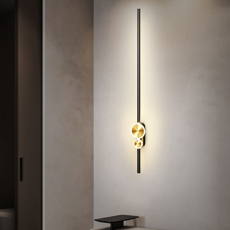 Linear Shape Metal Wall Lights Modern Style 3 Light Wall Mounted Light Fixtures in Black