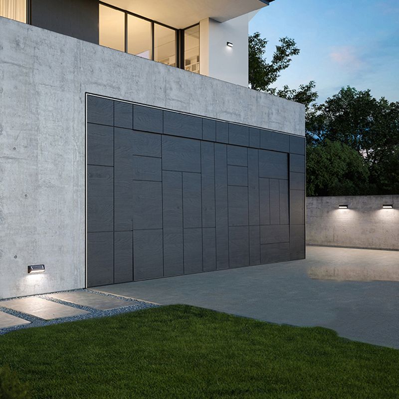 Modern LED Aluminum Wall Light in Matte Black Finish Wall Sconce