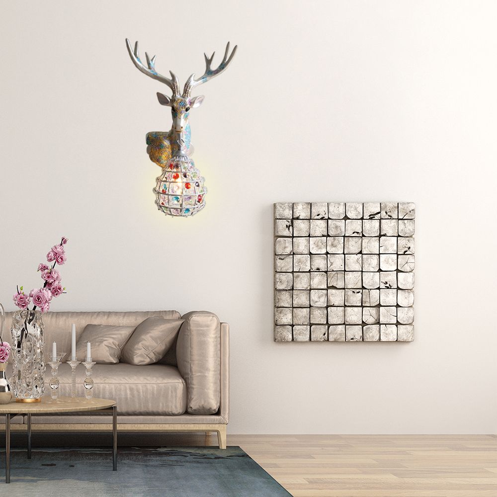 Application de cerf traditionnelle 1 Éclairage mural en résine lumineuse en noir / rose / jaune pour chambre avec une nuance de cristal de gouttelettes, droite / gauche