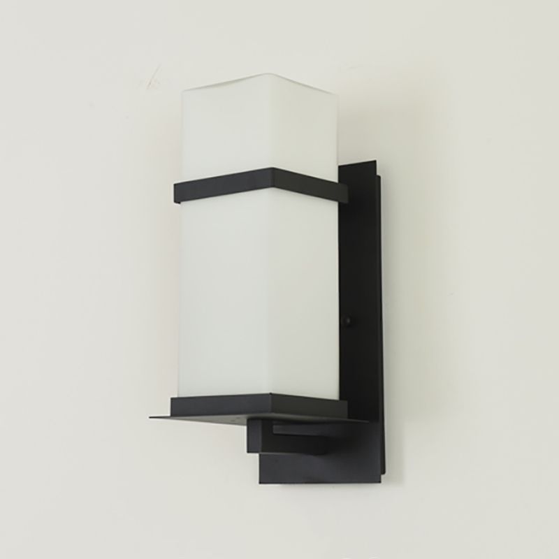 Modern de pared de metal, forma cuboidal de forma Cuboides con sombra de vidrio blanco para el aire libre