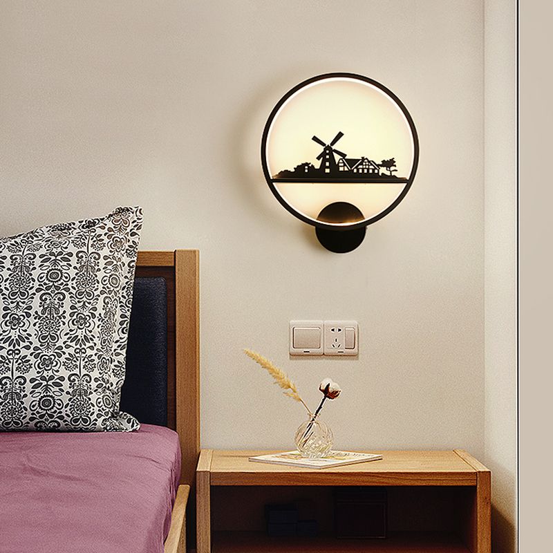 Unique Shape Metal Wall Light Modern Style Single Light Wall Mount Lighting
