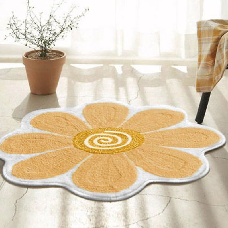 Casual Smiling Face Indoor Rug Polyester Orange Rug Washable Rug for Drawing Room