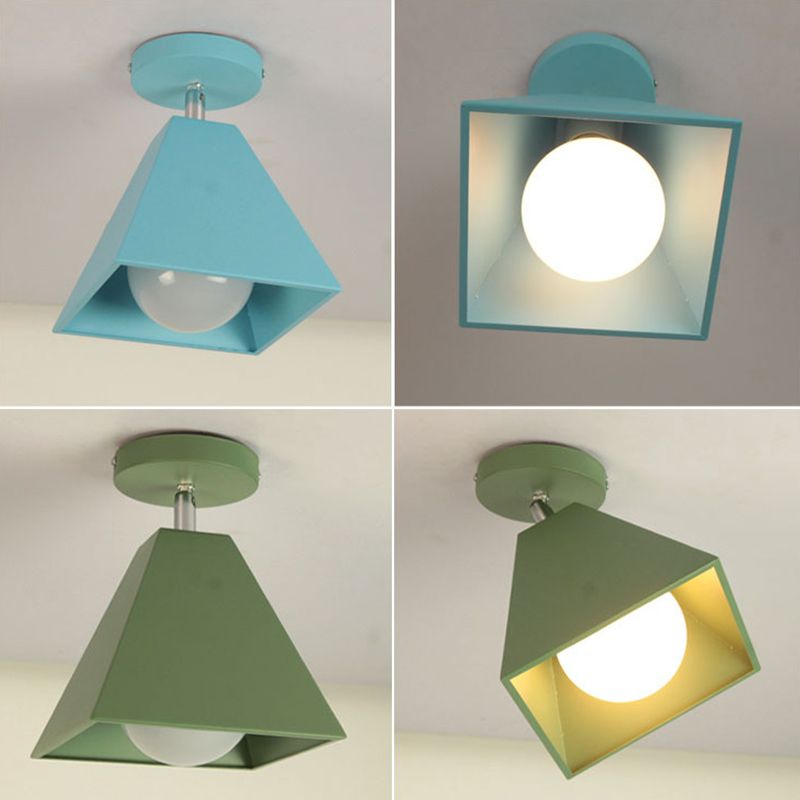 1 Light Macaroon Style Semi Flush Mound Light Metal Cone Cone Shade Plafond Lampe pour le couloir