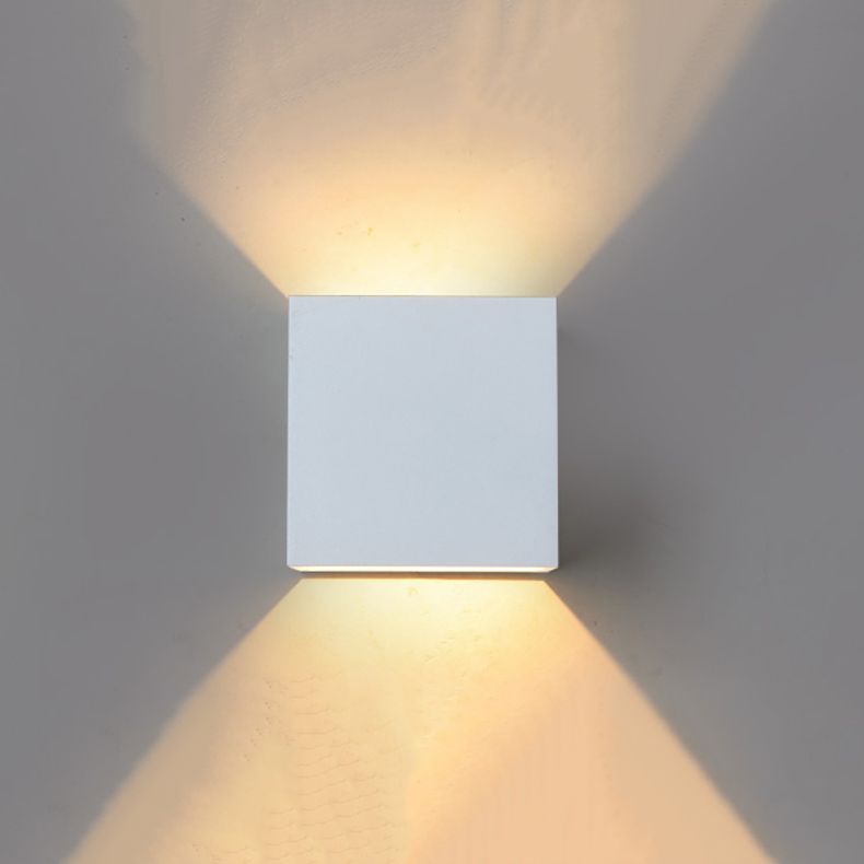 Moderner Stil Leuchte Würfel 2 Lichter Wandscheibe mit Metall für Schlafzimmer