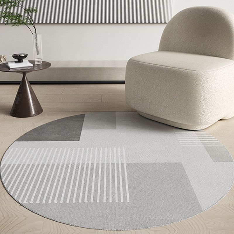 Beige Circle Carpet Polyester Simple Carpet Stain Resistant Carpet for Living Room