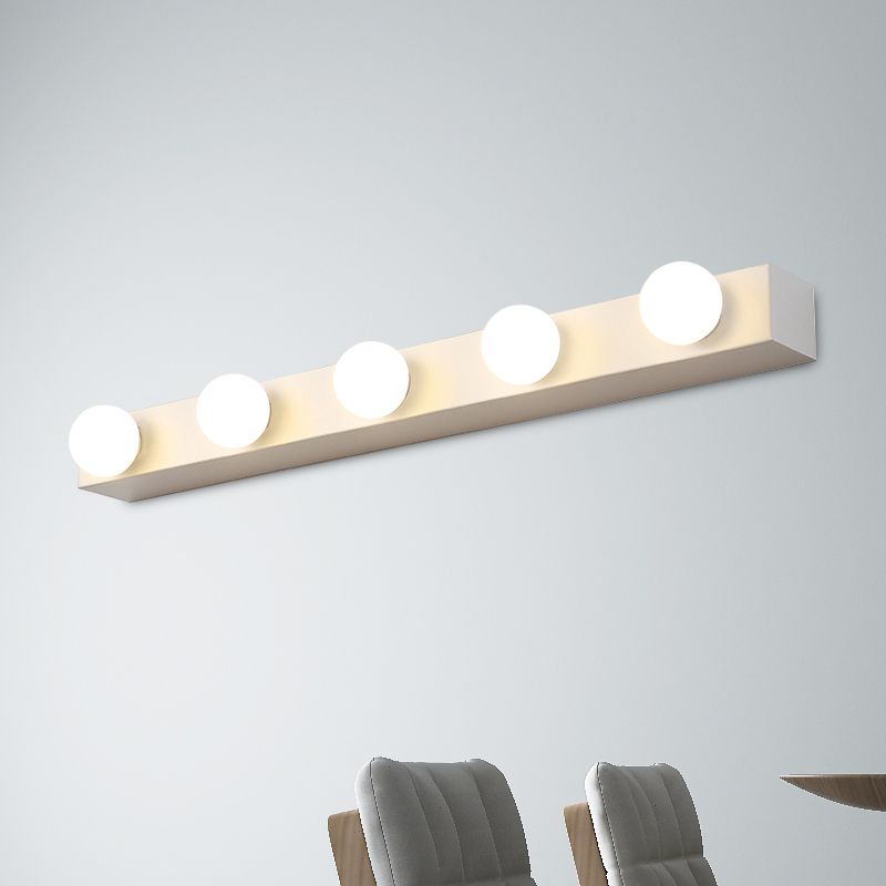 Finitura nera/bianca Open Bulb Vanity Lighting Freeture Minalismo Stile 4/5 teste Luce a parete in metallo per bagno