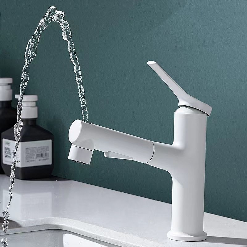 Circular Contemporary Bathroom Faucet Lever Handle Faucet with Single Hole