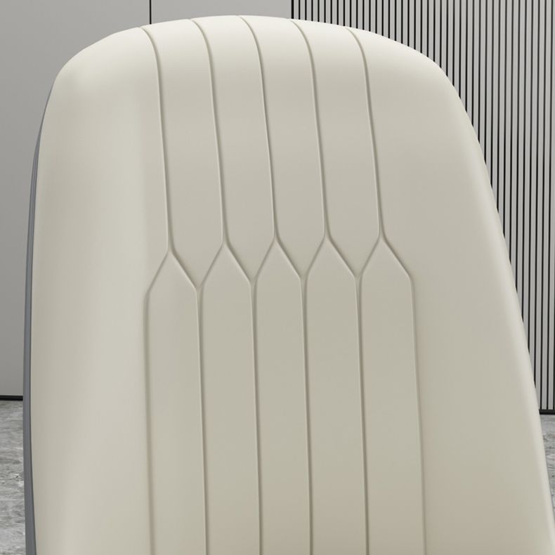 Chaise d'intérieur scandinave avec dossier Parsons rembourré en métal, chaise de salle à manger