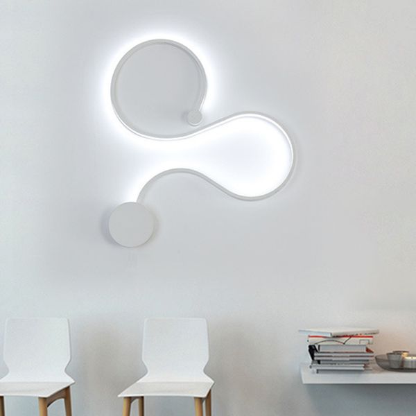 Simplicity Curvaceous Wall Sconce Light Living Room Background LED Wall Light