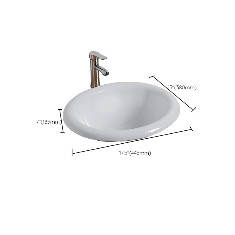 Modern Style Bathroom Sink Oval Porcelain Undermount Bathroom Sink