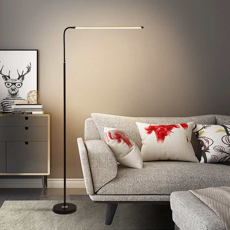 Modern Linear Shape Floor Lamp Metal 1-Light Floor Lamp in Black