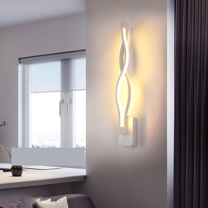 Modern Simplicity LED Linear Wall Sconce Aluminium Wall Lamp with Acrylic Shade
